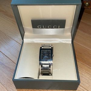 Men’s Gucci Watch- never wear anymore